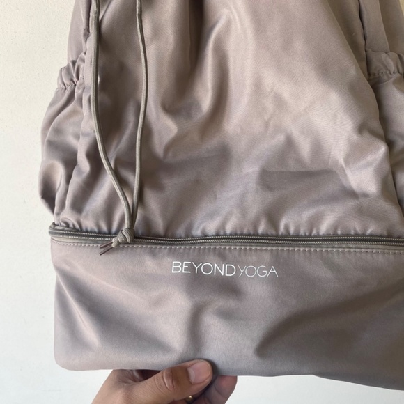 Beyond Yoga Convertible Gym Bag - Picture 6 of 13